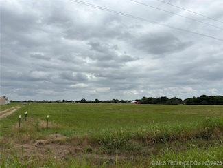 2387 Peanut Trail, Kemp, OK 74741