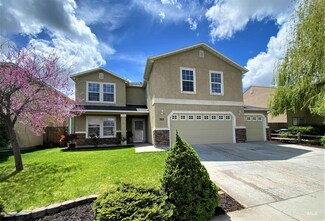369 E Willowcreek Dr, Middleton, ID 83644