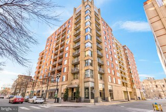 1020 N Highland St Unit 622, Arlington, VA 22201