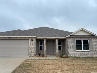 1065 Rockwell Dr, Conway, AR 72032