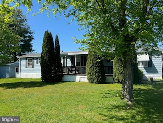99 Walker Ave, Gettysburg, PA 17325