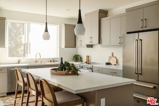 3851 N Riley Ln, Los Angeles, CA 90065