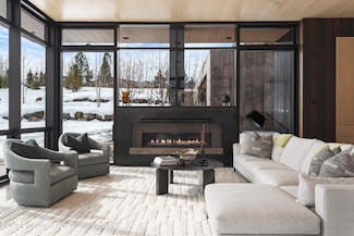 276 Coach Rd, Aspen, CO 81611