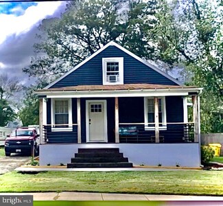 22 Hampton Rd, Linthicum Heights, MD 21090