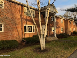 1 Morgan Manor Unit 1-8, Lenox, MA 01240