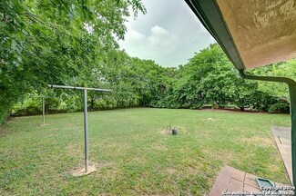 4243 Dysart St, San Antonio, TX 78220