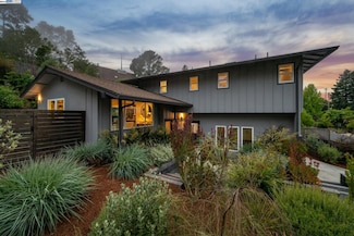 624 Parkside Ct, Kensington, CA 94708