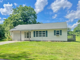 9 Sunset Ln, Bedford, NH 03110