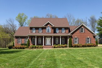 6595 Harpeth Bend Ct, Pegram, TN 37143