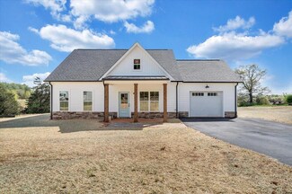 1490 Burnt Chimney Rd, Wirtz, VA 24184