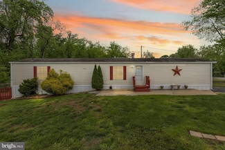 12 Walnut St, Havre de Grace, MD 21078