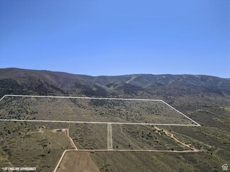 865 S Guilded Oak Rd, Wallsburg, UT 84082