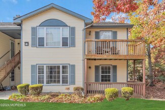 73 Puffin Glade Unit 73, Bayville, NJ 08721