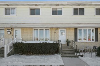 9883 Soreng Ave, Schiller Park, IL 60176