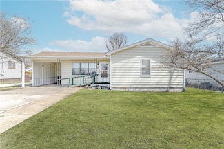 1005 N 12th St, Rogers, AR 72756