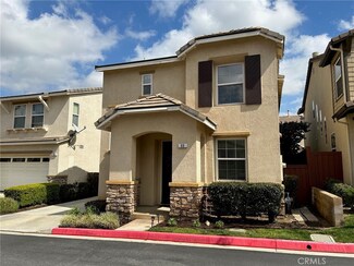 66 Lupine St, Redlands, CA 92373