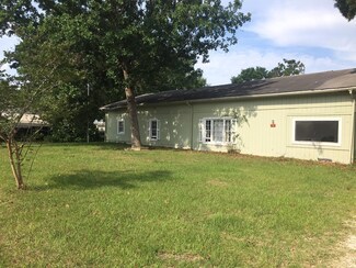 202 Bonneau St, Bonneau, SC 29431