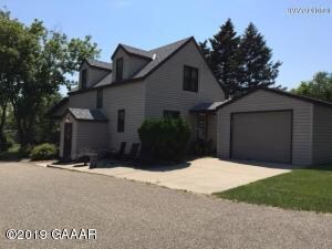 920 Poler St, Starbuck, MN 56381