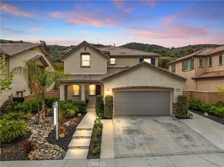 80 Redwood Grove Ct, Simi Valley, CA 93065