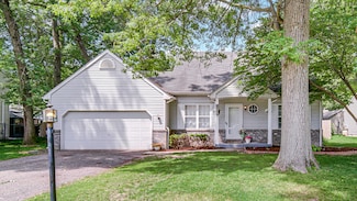 708 S 18th St, Chesterton, IN 46304