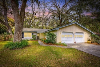 205 N End Ct, Brunswick, GA 31525