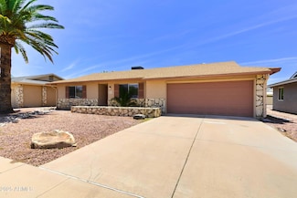 863 Leisure World, Mesa, AZ 85206
