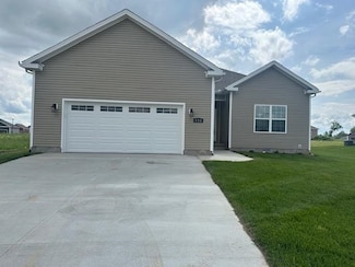 458 Turkey Run Dr, Bowling Green, KY 42101