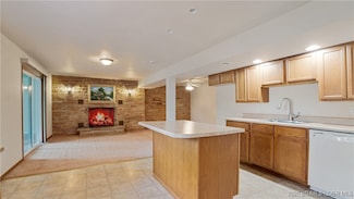 2443 Mohawk Ln, Osage Beach, MO 65065