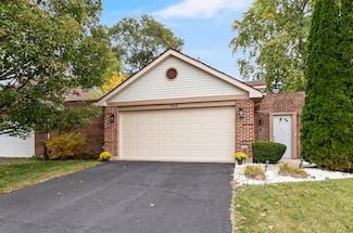 1008 Pheasant Run Ln Unit 18C, Aurora, IL 60504