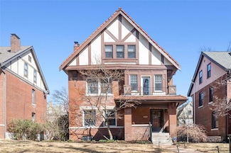 4431 Mcpherson Ave, Saint Louis, MO 63108