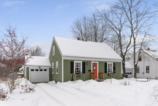 93 New York Ave, South Portland, ME 04106