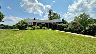 2231 Dellenbaugh Rd, Tarentum, PA 15084