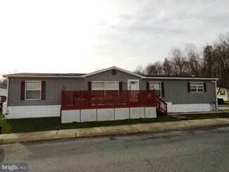 234 Edward Ln, Lothian, MD 20711