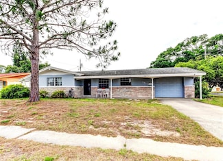 1919 Harpoon Dr, Holiday, FL 34690