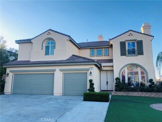 13 Via Del Macci Ct, Lake Elsinore, CA 92532
