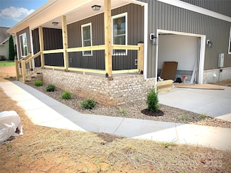 107 Viewmont Ln, Ronda, NC 28670