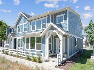 655 S Burkhill Ln, North Salt Lake, UT 84054