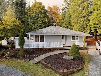 24 Makah Way, La Conner, WA 98257