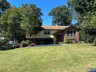 3 Toby Terrace, Towaco, NJ 07082