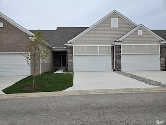 803 Plum Village Dr Unit 59, Monroe, MI 48161