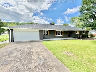 25 Lee Dr, Saint Albans, WV 25177