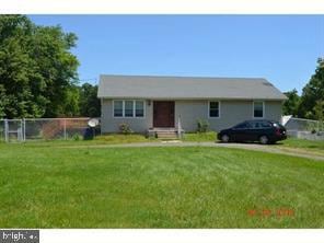 1031 Potts Mill Rd, Bordentown, NJ 08505