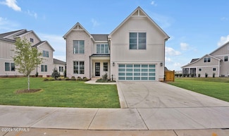 8246 Winding Creek Cir, Wilmington, NC 28411