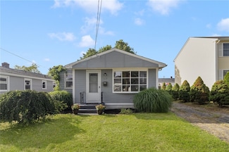 17 Victor Emanuel Ave, Providence, RI 02904