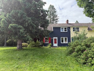 5029 Sunset Rd, Ironwood, MI 49938