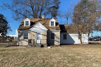 955 N Curry Pike, Bloomington, IN 47404