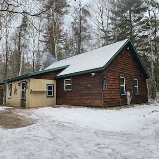 4074 Bucktail Ln, Rhinelander, WI 54501