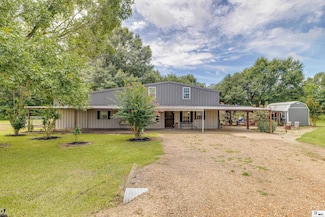 49 Gandy Rd, Mangham, LA 71259