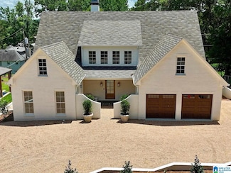 2809 Green Valley Rd, Mountain Brook, AL 35243