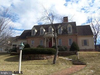 200 Somerset Dr, Centre Hall, PA 16828